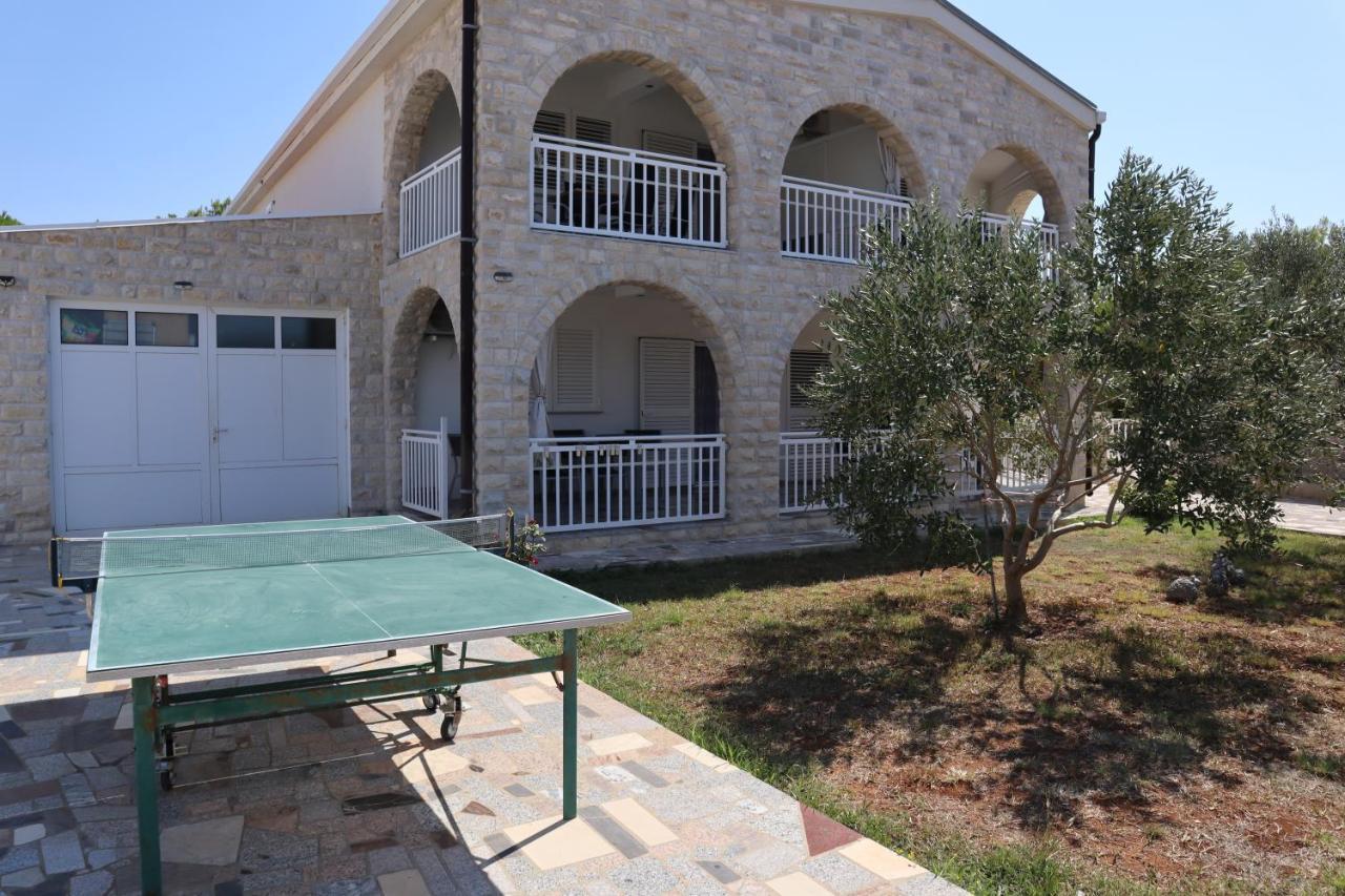ויר Apartmani Sanja מראה חיצוני תמונה