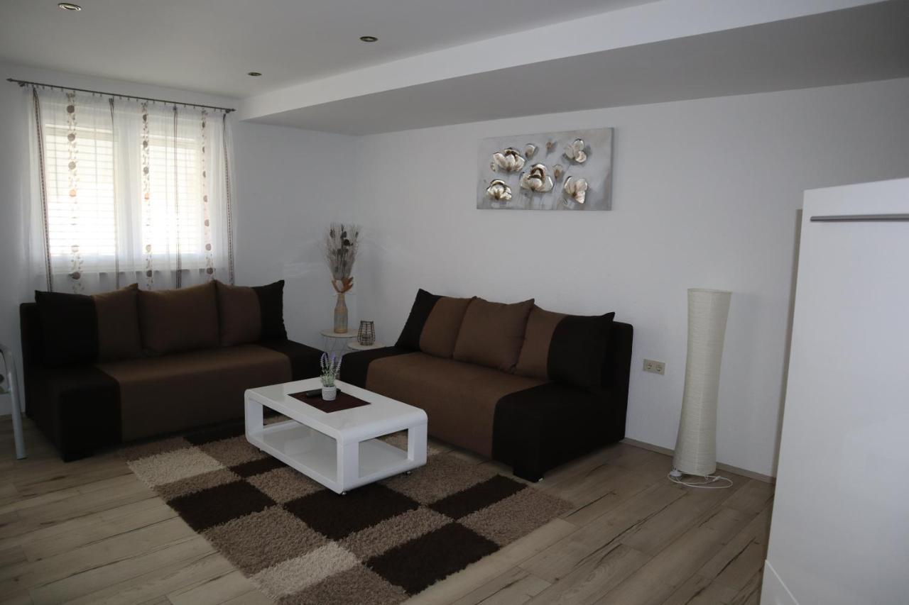 ויר Apartmani Sanja מראה חיצוני תמונה