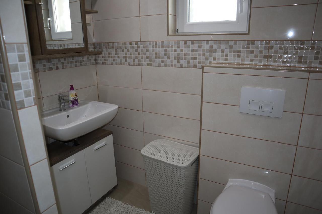 ויר Apartmani Sanja מראה חיצוני תמונה